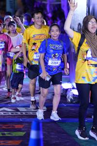 BIB: 2114, 593, 3264
                            <button type="button" onclick="openModal(26234173)" class="btn btn-primary btn-sm float-right btn-popup" data-toggle="modal" data-target=".modal-high-quality">
                        <i class="fas fa-shopping-cart"></i> Add to Cart
                    </button>
                                            <button type="button" onclick="isThisMe(26234173, true)" class="btn btn-success btn-sm float-right btn-popup btn-isme hidden" data-toggle="tooltip" data-placement="bottom" title="นี่คือรูปของคุณใช่ไหม คลิกที่นี่เพื่อเอาเข้าอัลบั้ม">
                        <i class="fas fa-plus"></i> Add to album
                    </button>
                    <button type="button" onclick="isThisMe(26234173, false)" class="btn btn-warning btn-sm float-right btn-popup btn-isnotme hidden">
                        <i class="fas fa-ban"></i> Remove from album
                    </button>